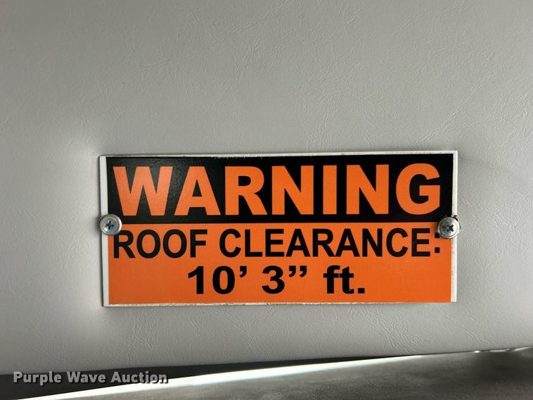 image for item OI9577 2013 Ford E350 shuttle bus