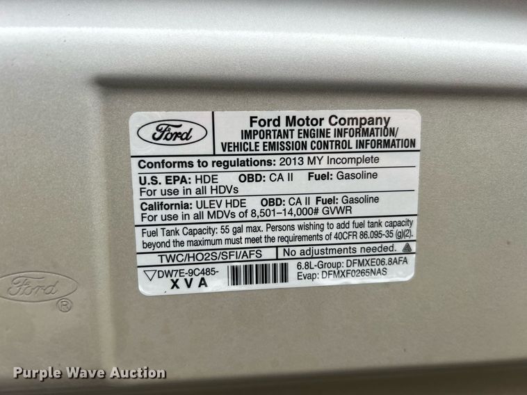 image for item OI9577 2013 Ford E350 shuttle bus