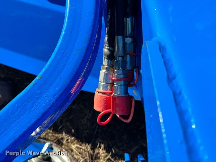 image for item OJ9417 2023 TopCat SSM72-S skid steer finish mower