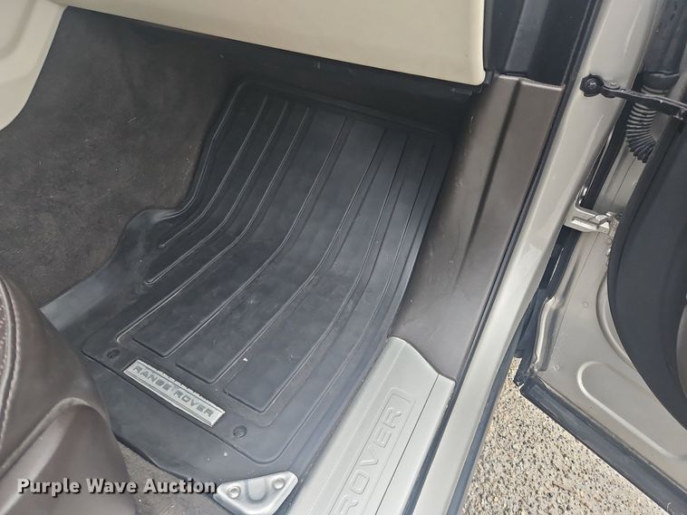 image for item OJ9724 2017 Land Rover Range Rover Sport SUV