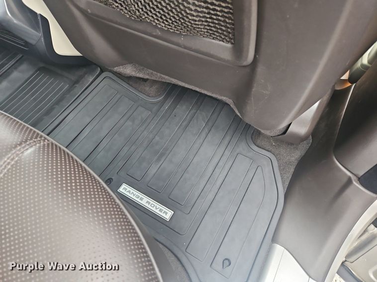 image for item OJ9724 2017 Land Rover Range Rover Sport SUV