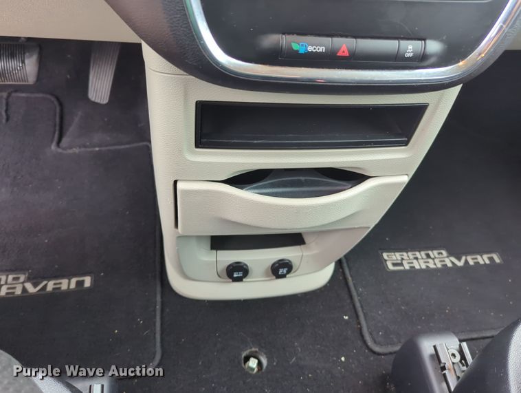 image for item OL9177 2016 Dodge  Grand Caravan van