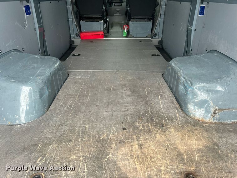 image for item OM9226 2014 Mercedes Benz  Sprinter  van