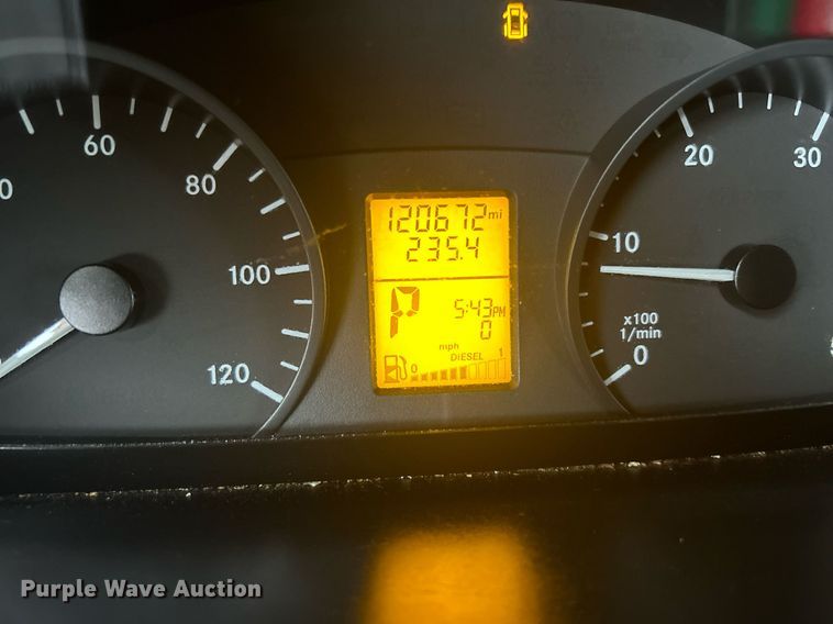 image for item OM9226 2014 Mercedes Benz  Sprinter  van