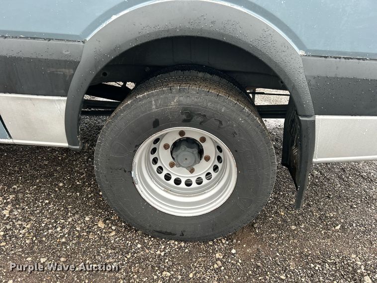 image for item OM9226 2014 Mercedes Benz  Sprinter  van