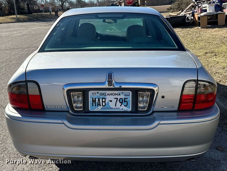 image for item OM9753 2003 Lincoln  LS 