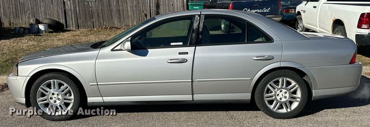 image for item OM9753 2003 Lincoln  LS 