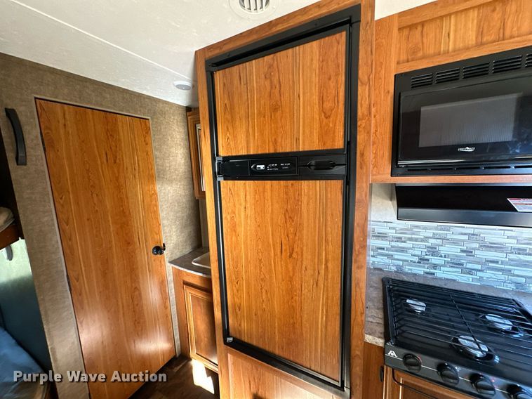 image for item OM9754 2017 Starcraft  AR-ONEMAXX camper