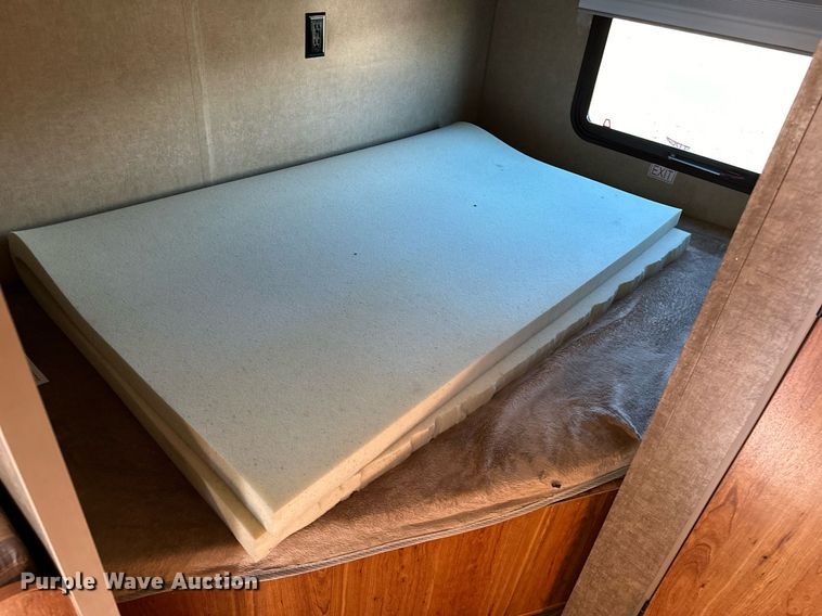 image for item OM9754 2017 Starcraft  AR-ONEMAXX camper