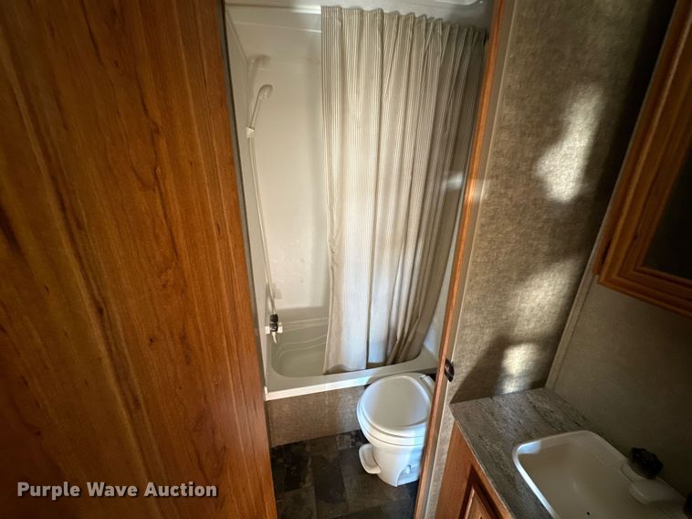 image for item OM9754 2017 Starcraft  AR-ONEMAXX camper