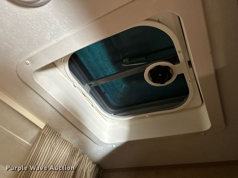 image for item OM9754 2017 Starcraft  AR-ONEMAXX camper