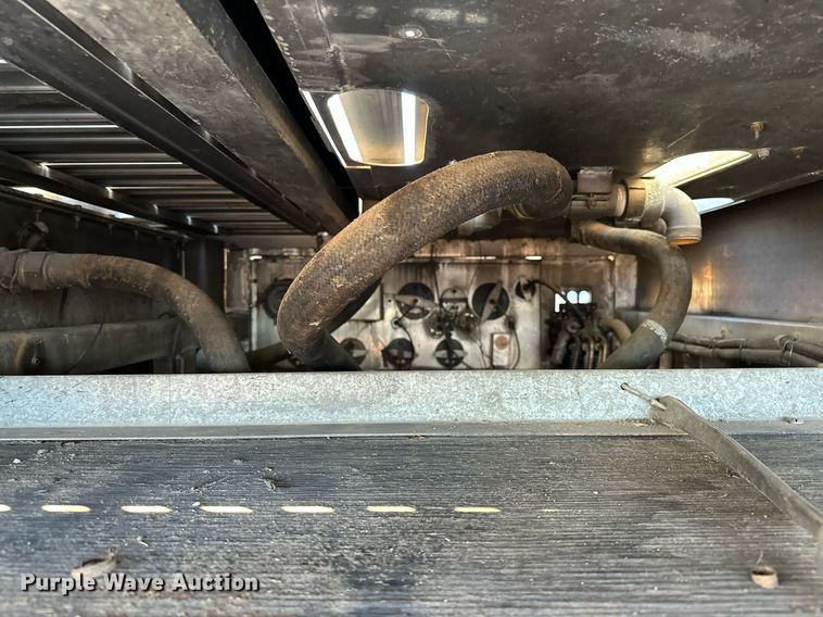 image for item OM9765 1988 Emergency One Hurricane  Ladder truck