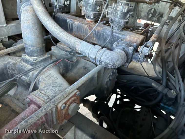 image for item OM9765 1988 Emergency One Hurricane  Ladder truck