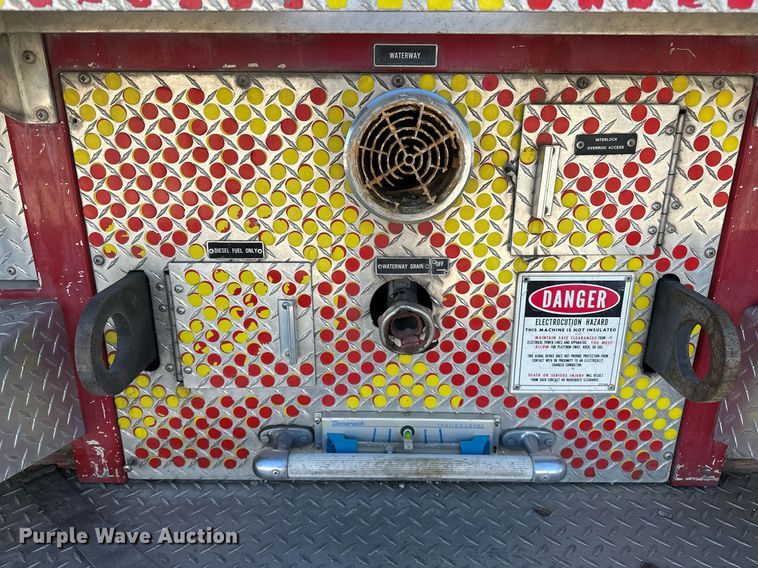 image for item OM9765 1988 Emergency One Hurricane  Ladder truck