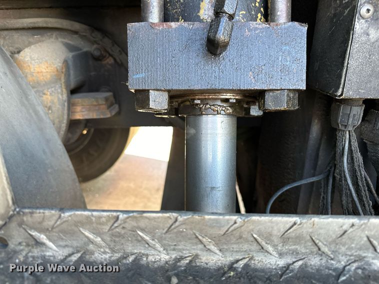 image for item OM9765 1988 Emergency One Hurricane  Ladder truck