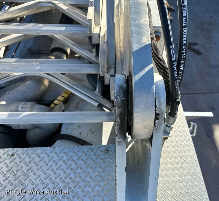 image for item OM9765 1988 Emergency One Hurricane  Ladder truck