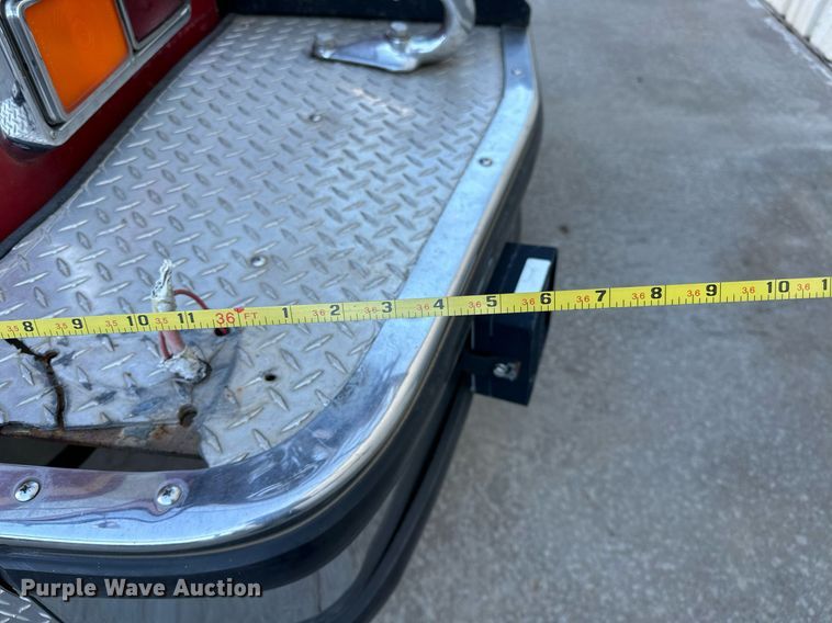 image for item OM9765 1988 Emergency One Hurricane  Ladder truck