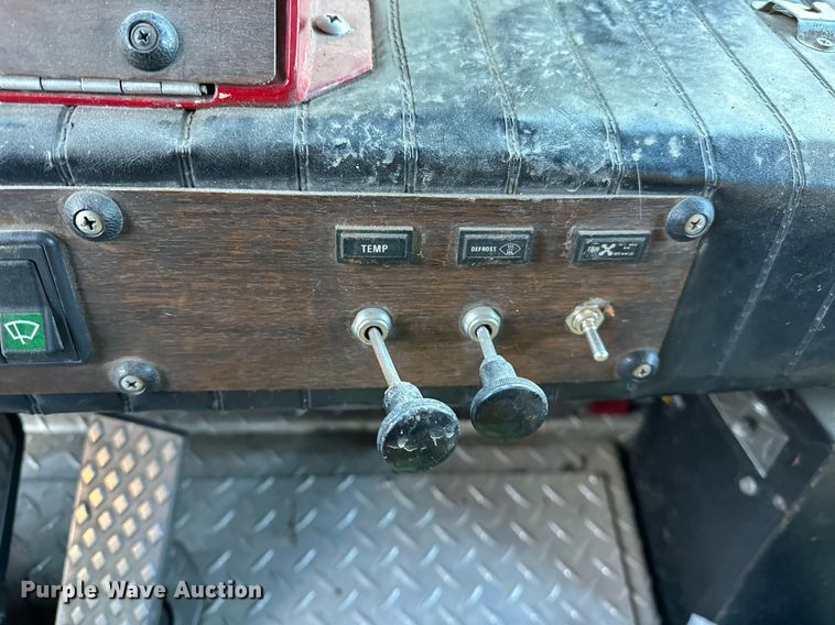 image for item OM9765 1988 Emergency One Hurricane  Ladder truck