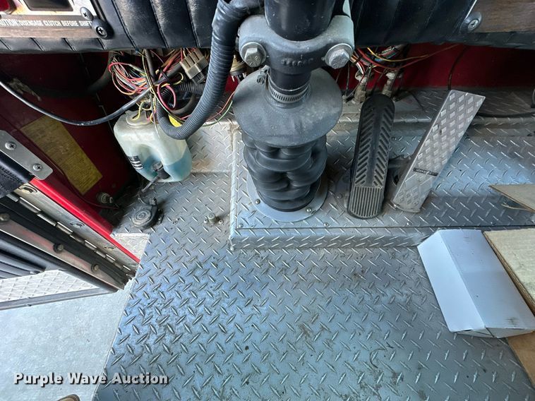 image for item OM9765 1988 Emergency One Hurricane  Ladder truck