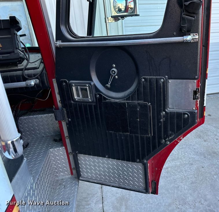 image for item OM9765 1988 Emergency One Hurricane  Ladder truck