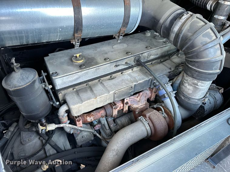 image for item OM9765 1988 Emergency One Hurricane  Ladder truck