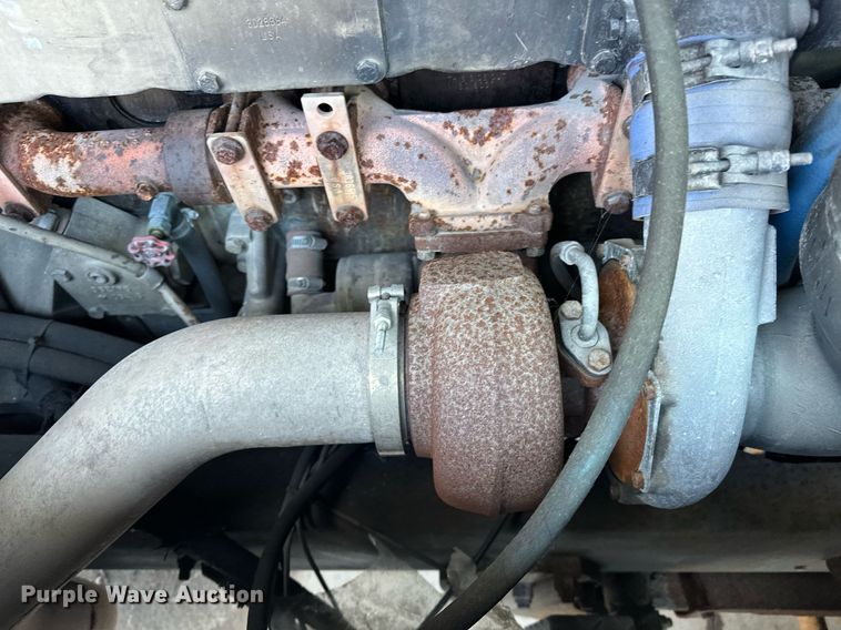 image for item OM9765 1988 Emergency One Hurricane  Ladder truck