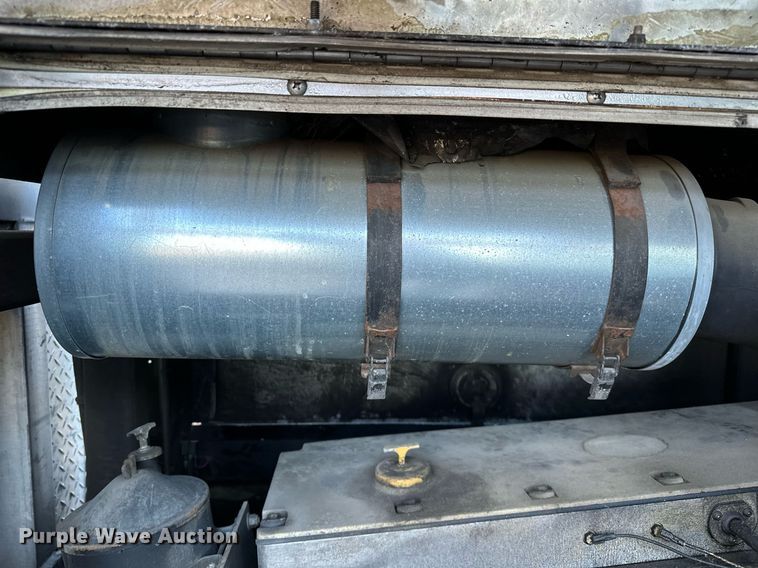 image for item OM9765 1988 Emergency One Hurricane  Ladder truck