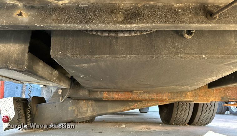 image for item OM9765 1988 Emergency One Hurricane  Ladder truck