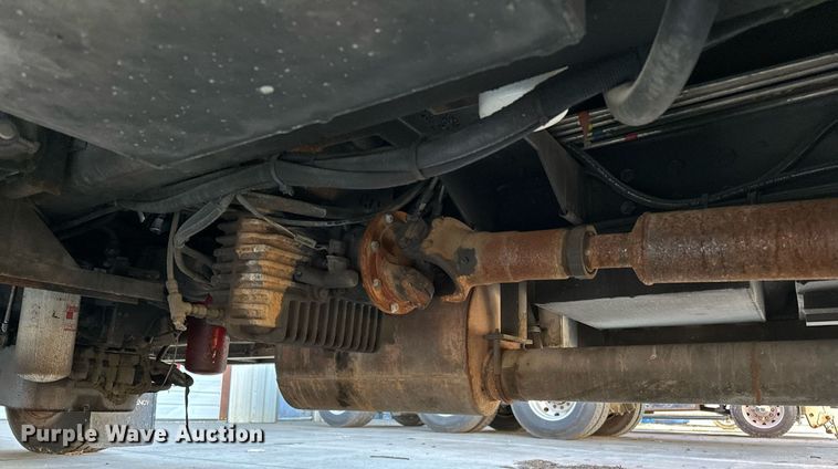 image for item OM9765 1988 Emergency One Hurricane  Ladder truck