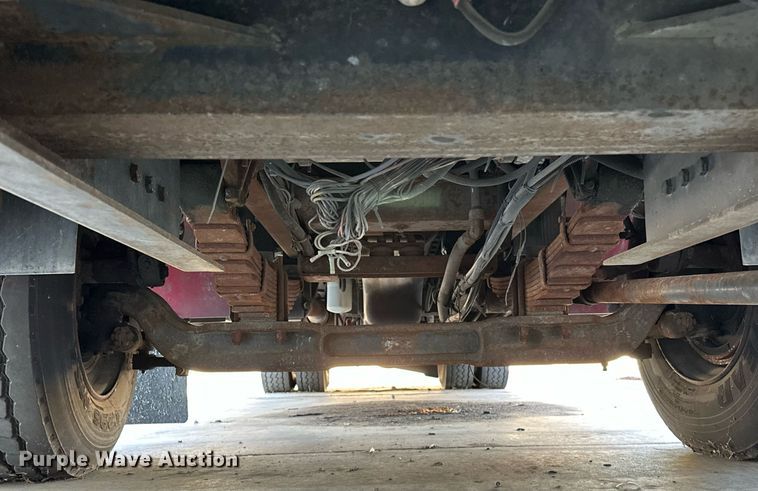 image for item OM9765 1988 Emergency One Hurricane  Ladder truck