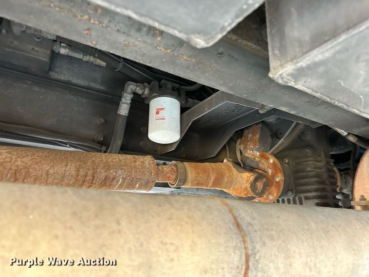 image for item OM9765 1988 Emergency One Hurricane  Ladder truck