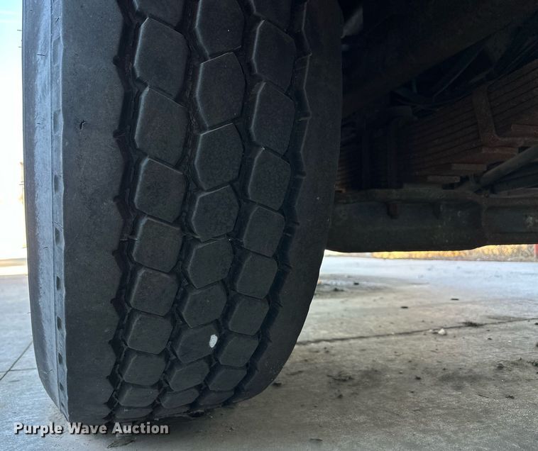 image for item OM9765 1988 Emergency One Hurricane  Ladder truck