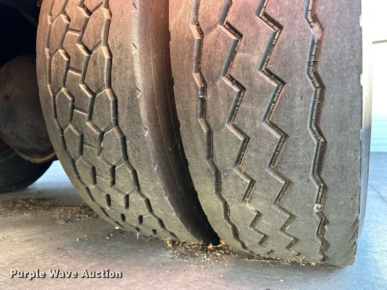 image for item OM9765 1988 Emergency One Hurricane  Ladder truck