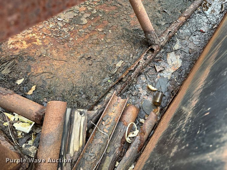 image for item OM9773 (3) barrel racks 