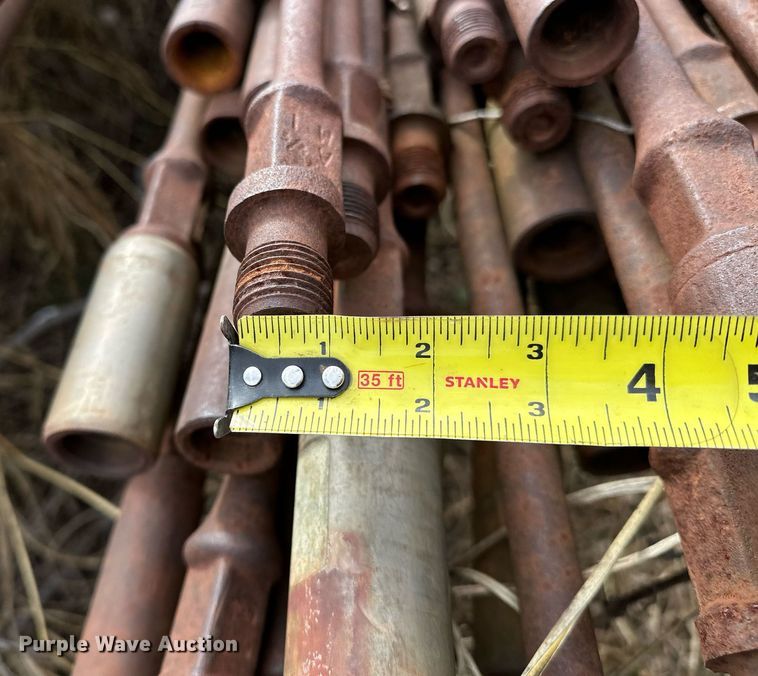 image for item OM9775 Oilfield pipe 