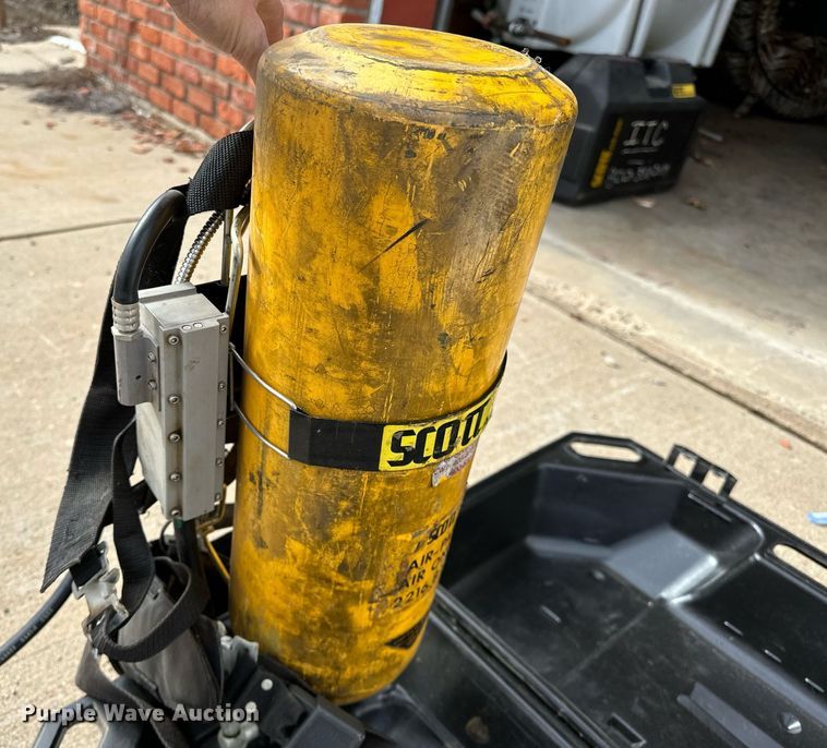 image for item OM9778 (2) Scott Air-Pak SCBA