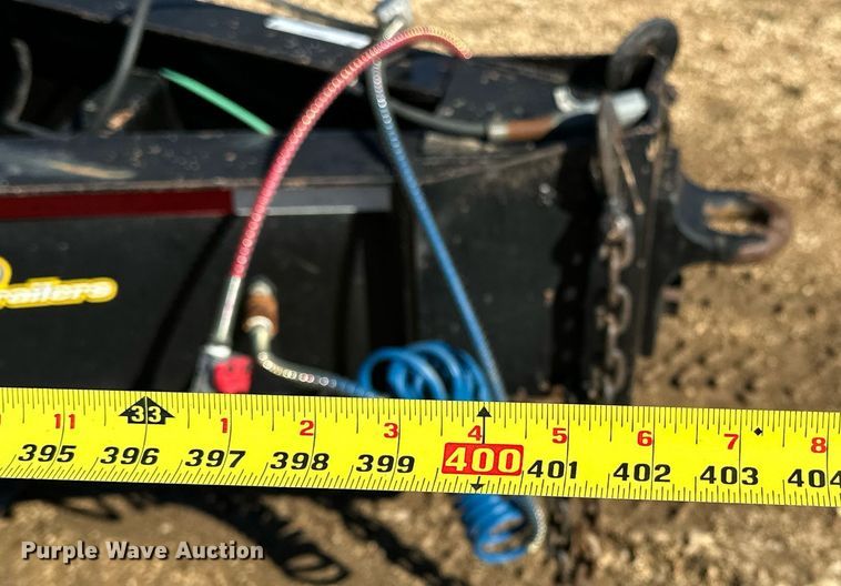 image for item OM9805 2007 Eager Beaver 20XPT equipment trailer