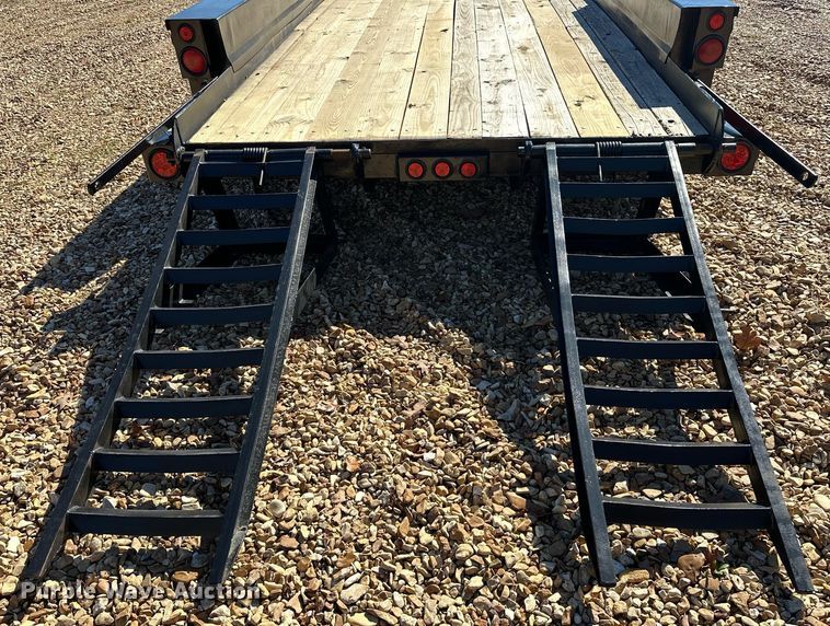 image for item OM9806 2005 Belshe  WB12 equipment trailer