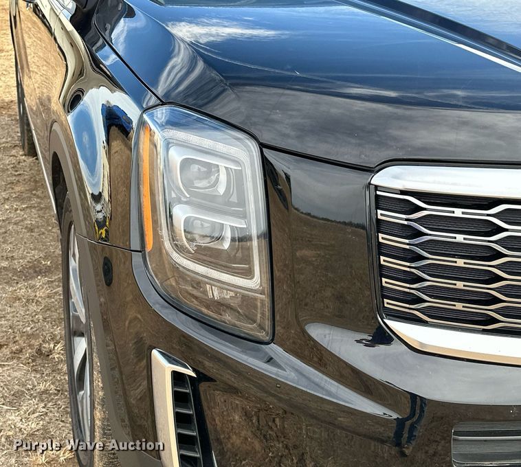 image for item OM9818 2021 Kia Telluride SUV