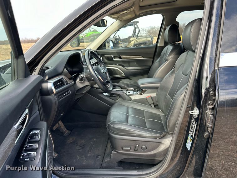 image for item OM9818 2021 Kia Telluride SUV