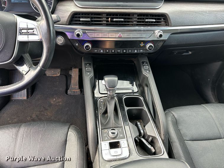 image for item OM9818 2021 Kia Telluride SUV