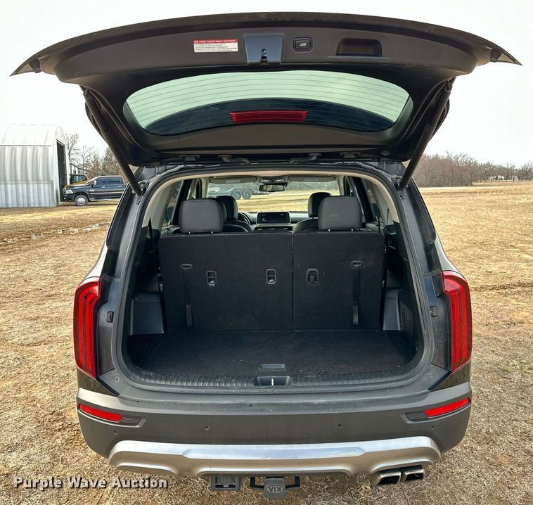 image for item OM9818 2021 Kia Telluride SUV