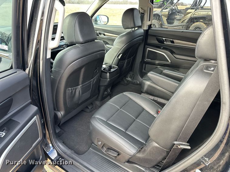 image for item OM9818 2021 Kia Telluride SUV