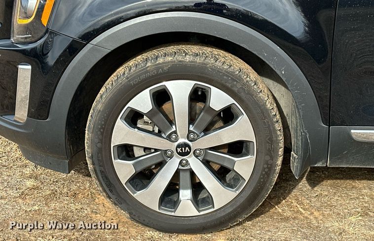 image for item OM9818 2021 Kia Telluride SUV
