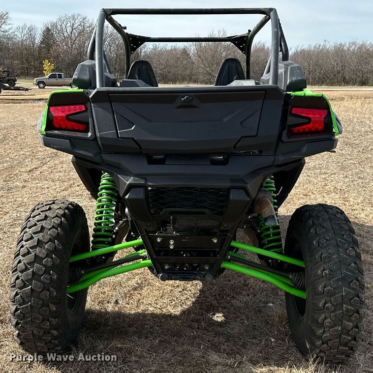 image for item OM9821 2021 Kawasaki  Teryx KRX 1000 utility vehicle
