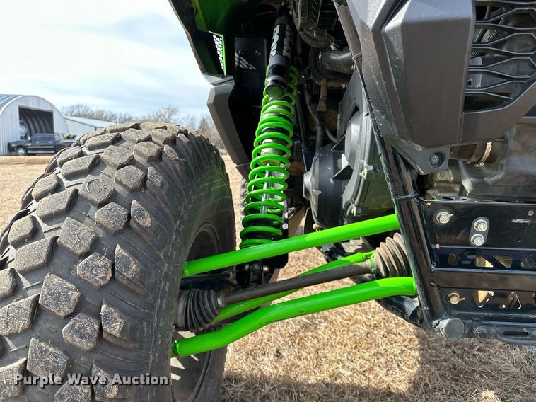 image for item OM9821 2021 Kawasaki  Teryx KRX 1000 utility vehicle