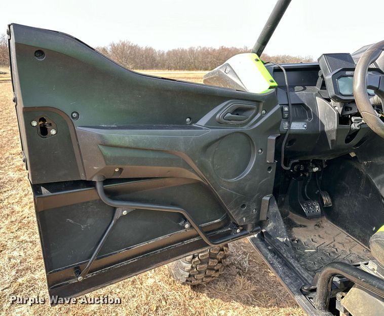 image for item OM9821 2021 Kawasaki  Teryx KRX 1000 utility vehicle