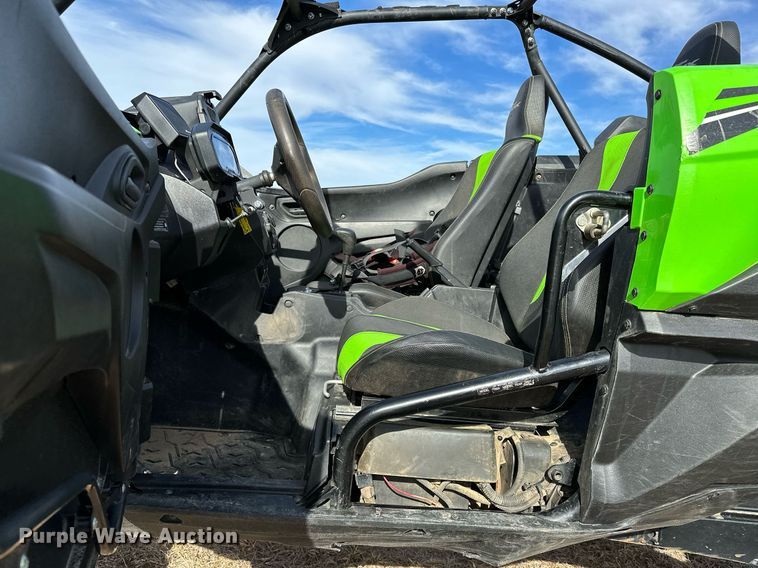 image for item OM9821 2021 Kawasaki  Teryx KRX 1000 utility vehicle