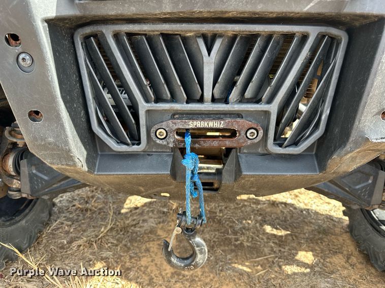 image for item OM9822 2019 Can-Am Commander XT 1000R utility vehicle