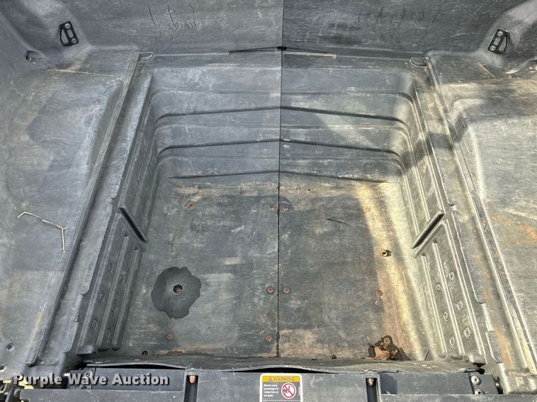 image for item OM9822 2019 Can-Am Commander XT 1000R utility vehicle